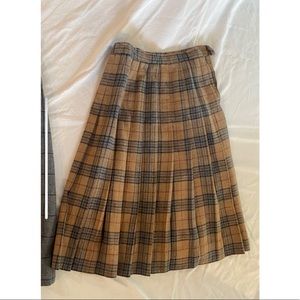 Twee 1960's Vintage Wool Skirt